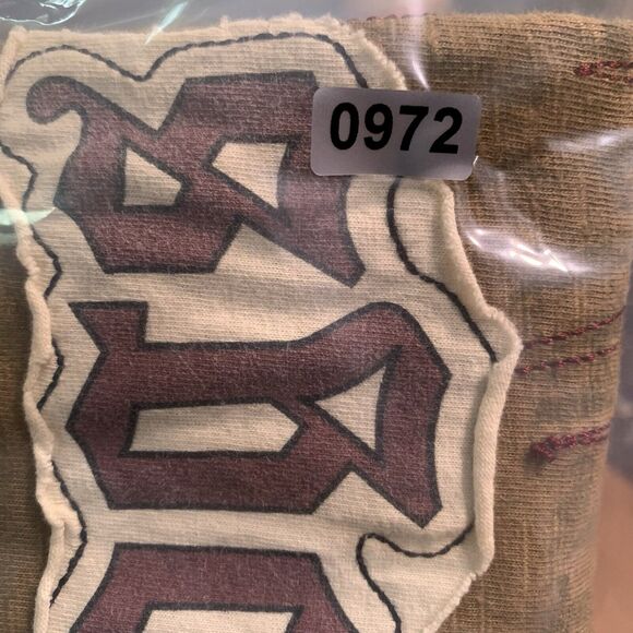 Big Dogs Mens Graphic T-shirt Sz S Grunge Biker Flames Y2K Streetwear - Picture 10 of 10